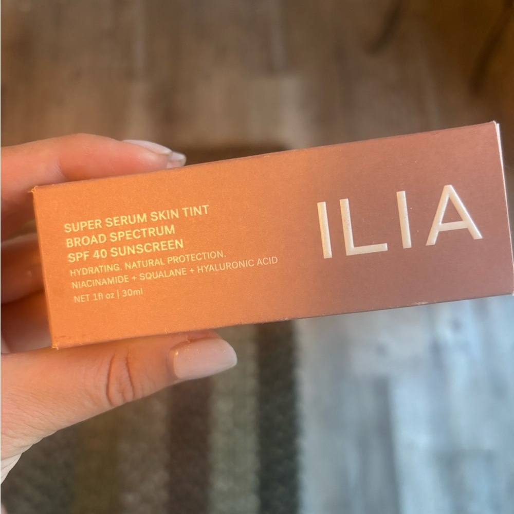ILIA Super Serum Skin Tint SPF 40 - Tan